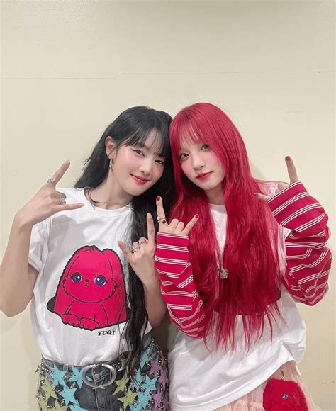 2. How Ruby and WooGi end up drinking alone together