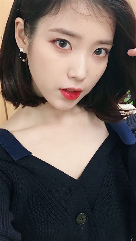 2. IU