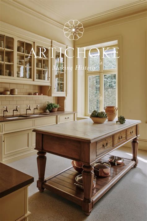 2. Include a cook’s table in your design