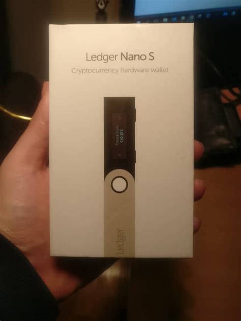 2. Ledger Nano S