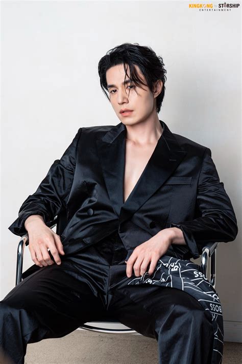2. Lee DongWook