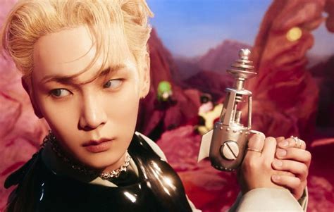 2. SHINee’s Key