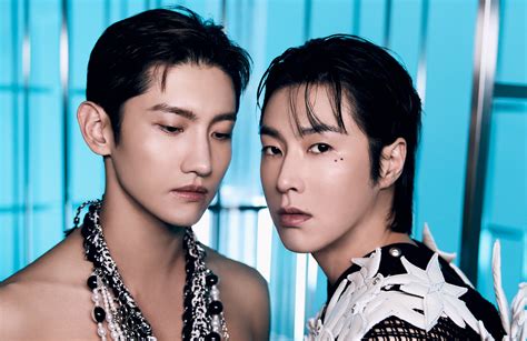 2. TVXQ
