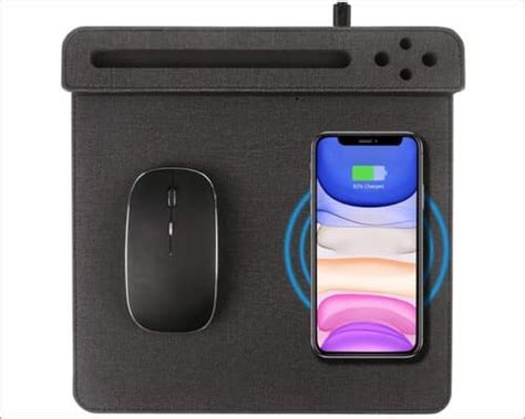 2. VHEONET Fast Wireless Charger Mouse Pad