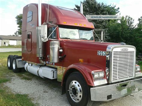 2001 freightliner classic mid roof