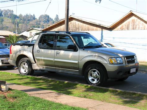 2003 ford explorer sport trac towing capacity
