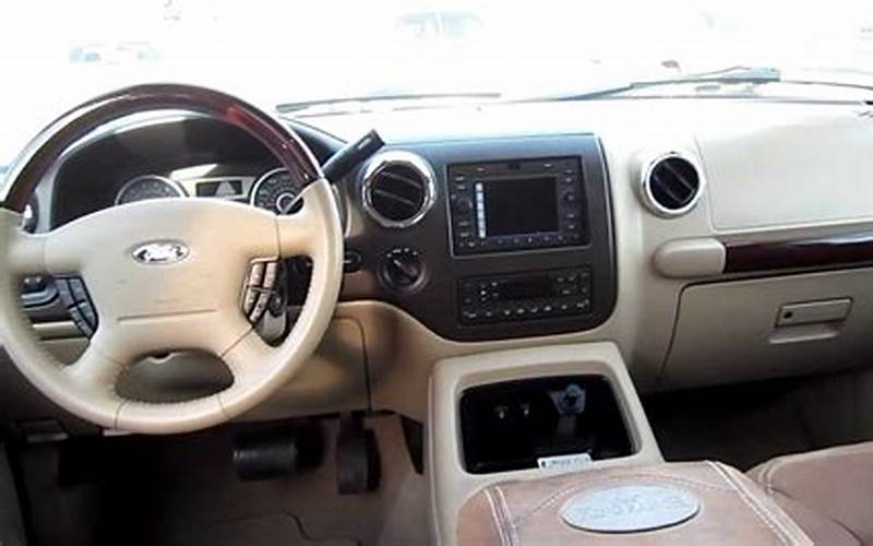 2005 Eddie Bauer Ford Expedition Seating