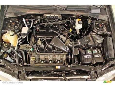 2005 Ford Escape engine bay maintenance