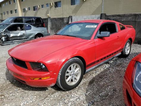 2005 Ford Mustang for Sale by Owner in Spring Hill, FL 34608