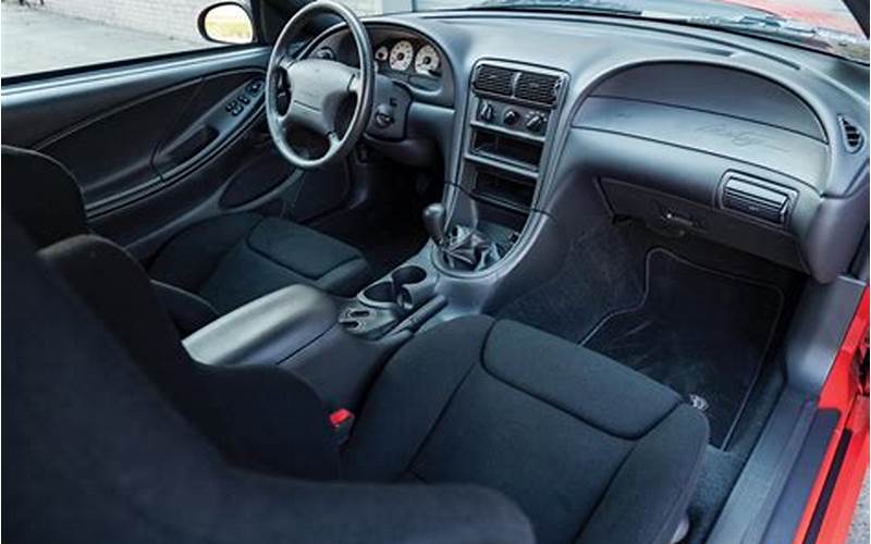 2006 Ford Mustang Svt Cobra Interior