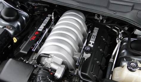 2006 Chrysler 300 C SRT8 Engine Photos