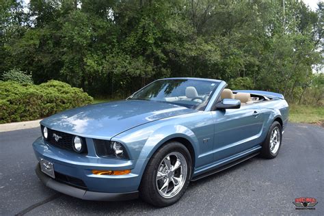 2006 Ford Mustang Convertible Top