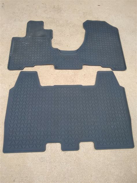 2006 honda element floor mats