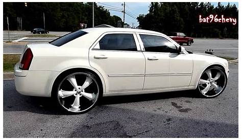 2007 Chrysler 300 Cream Color White On 26" Dcenti Rims [HomeTeam