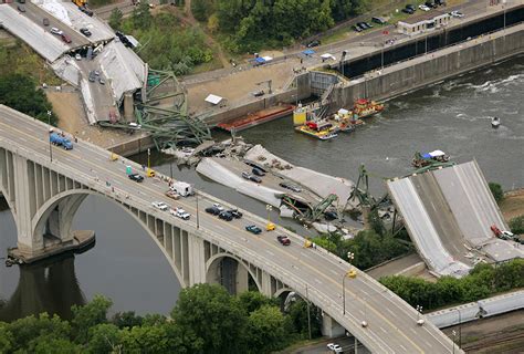 2007 bridge collapse minnesota deaths
