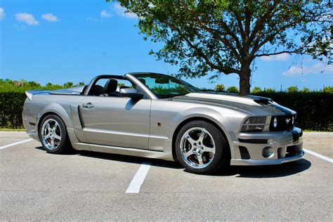 2008 White Mustang Convertible