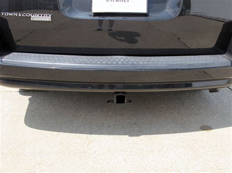 2008 chrysler town and country trailer hitch