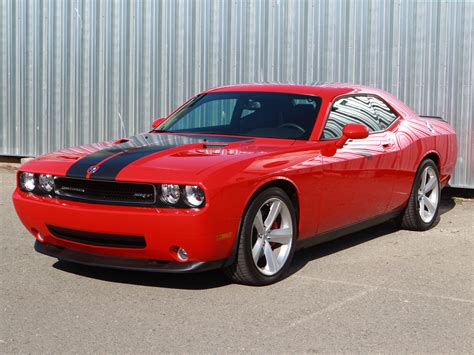 2010 challenger srt8 review