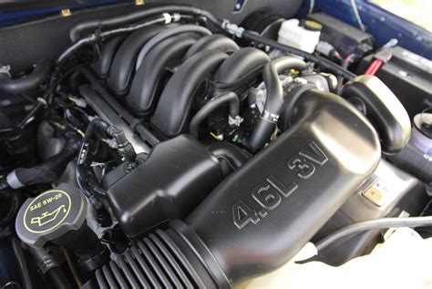 2010 ford explorer sport trac engine 4.6 l v8
