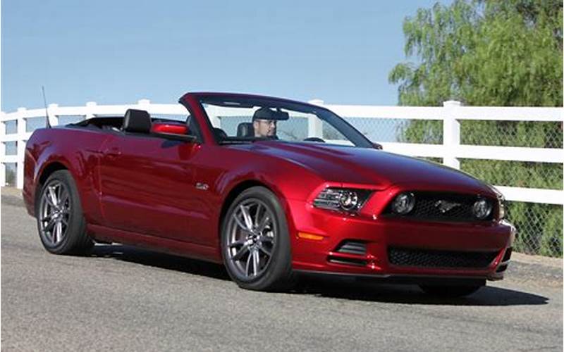 2014 Ford Mustang V8 Performance