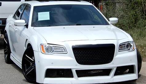 2014 Chrysler 300 SRT 73k miles clean for Sale in Houston