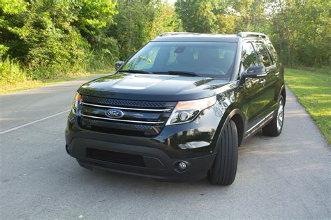 2014 ford explorer limited gas mileage