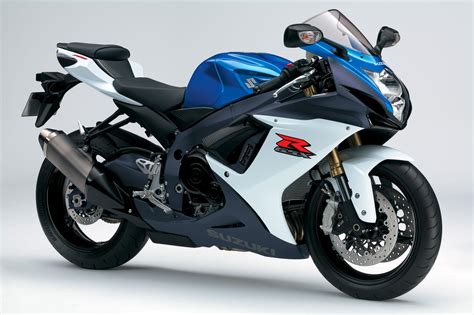 2014 Suzuki GSXR 750 Review Unchanged & Razor Sharp