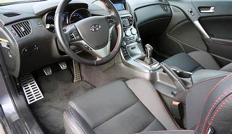 2015 Hyundai Genesis 38 R Spec Interior بررسی هیوندای جنسیس کوپه مجله پدال