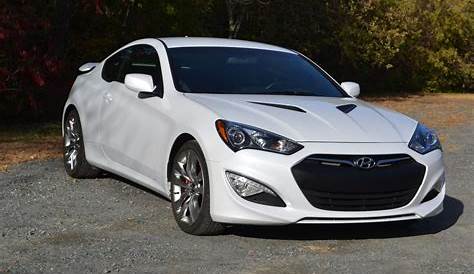 2015 Hyundai Genesis Coupe White /