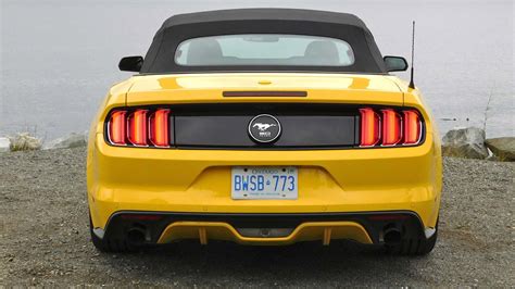 2015 Ford Mustang Convertible Review