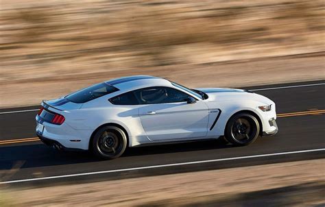 2015 ford mustang v6 0-60