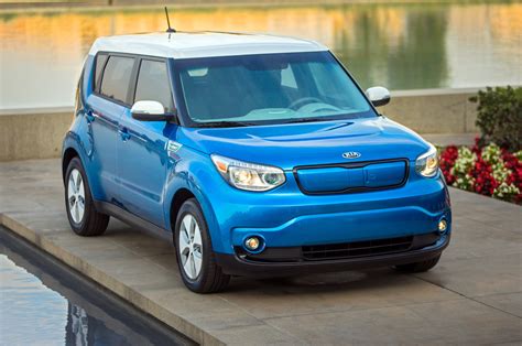 2015 kia soul ev luxury range