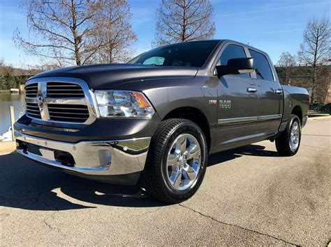 2016 ram 1500 big horn bed size