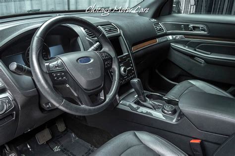 Overview of the spacious 2017 Ford Explorer interior