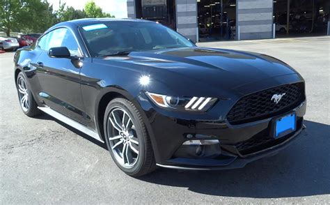 2017 ford mustang ecoboost fastback