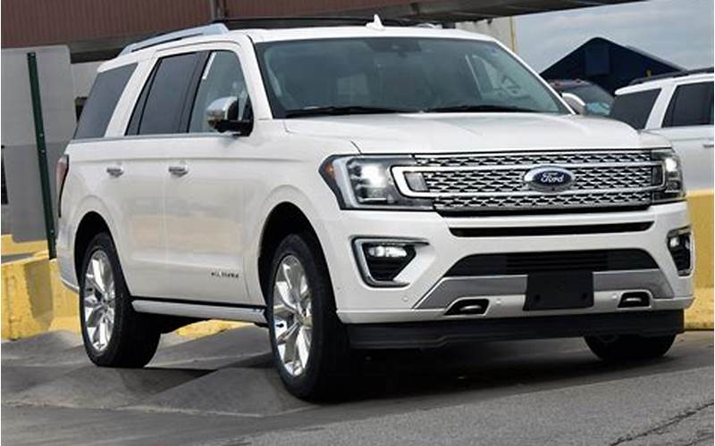 2018 Ford Expedition Trims
