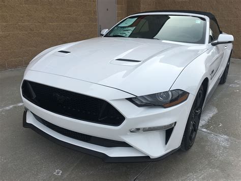 2018 Ford Mustang Convertible White