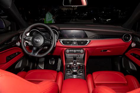 2020 alfa romeo stelvio red interior