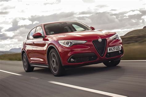 2020 alfa romeo stelvio rwd reviews