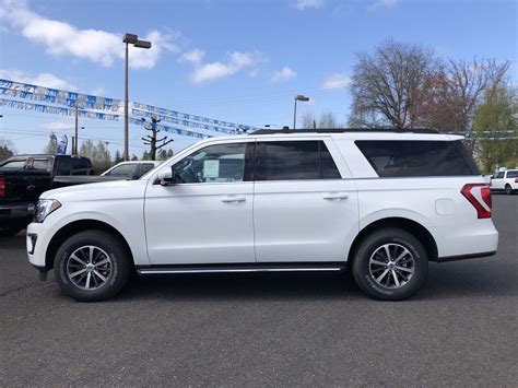 2020 ford expedition xlt max