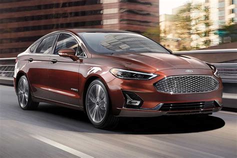 2020 ford fusion reviews