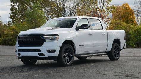 2021 dodge ram 1500 white night edition
