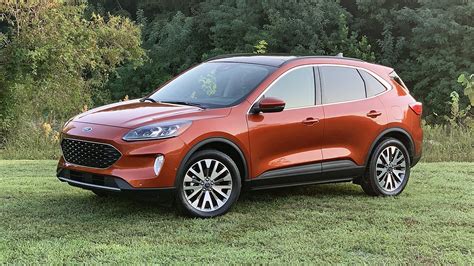 2021 ford escape titanium suv