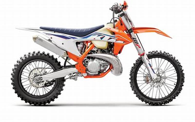 The Ultimate Guide to the 2022 KTM 300 XC: A Trailblazer’s Dream