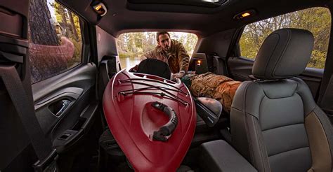 2022 chevy trailblazer cargo space