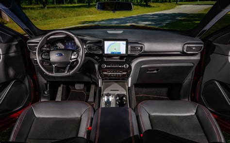 2022 ford explorer st line interior