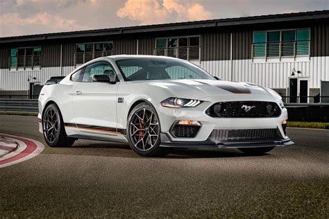 2022 ford mustang mach 1 price