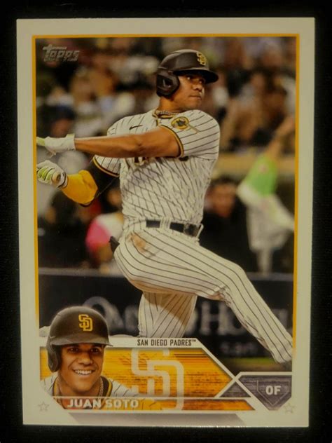2023 Topps Series 1