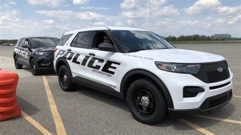 2023 ford explorer police interceptor specs