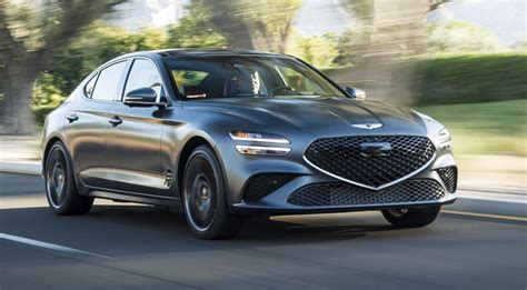 2023 genesis g70 3.3t review and ratings